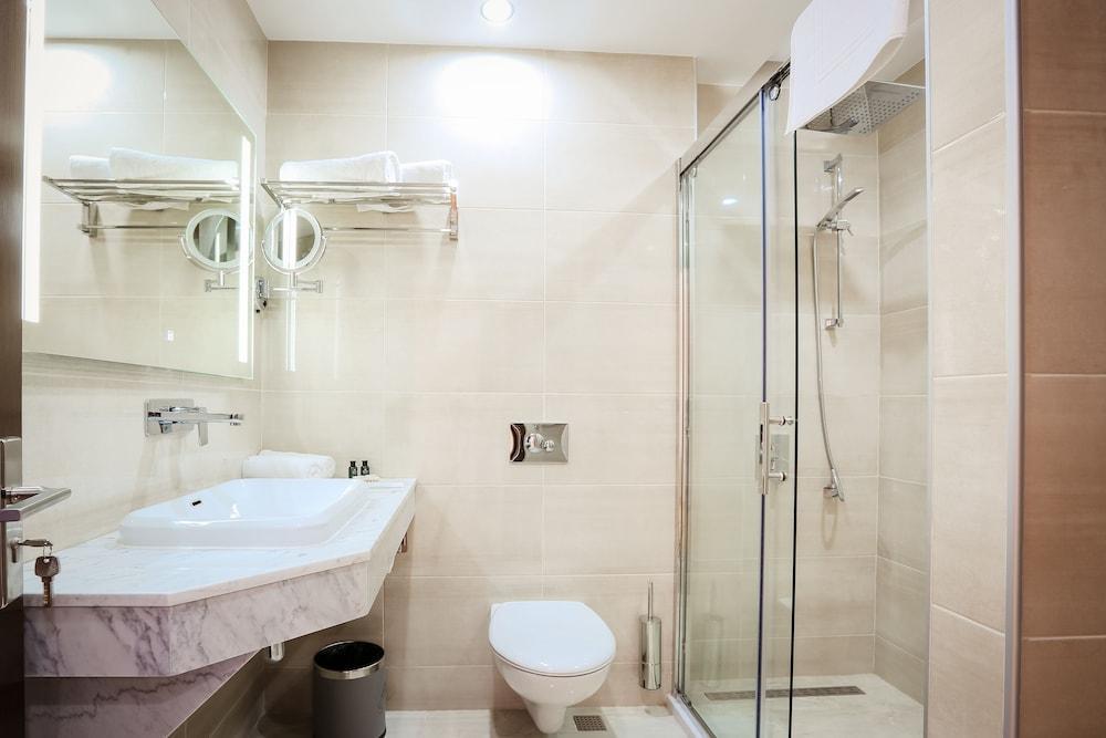Elisi By Gtm Hotel Tbilisi Ngoại thất bức ảnh