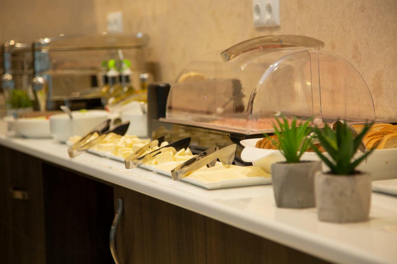 Elisi By Gtm Hotel Tbilisi Ngoại thất bức ảnh
